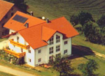 haus_luft.jpg (12682 Byte)