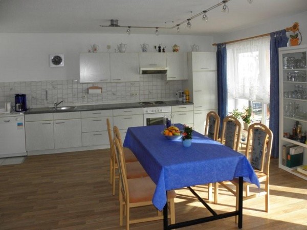 wohnung1_1.jpg (60412 Byte)