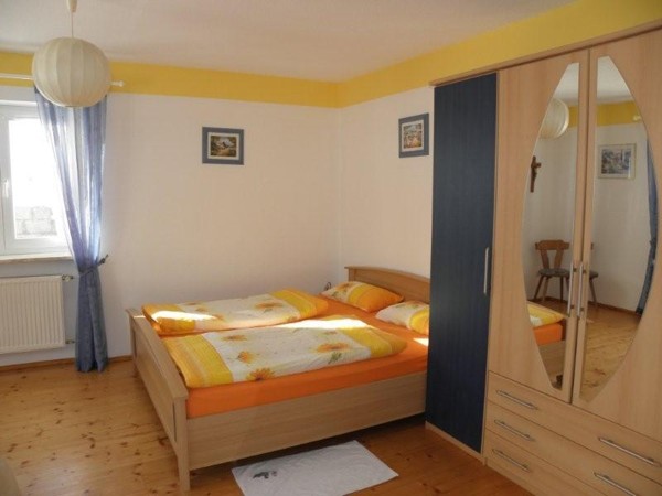 wohnung1_5.jpg (47074 Byte)